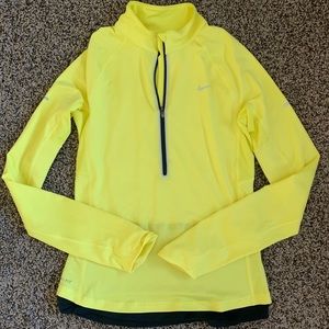 Nike Dri-fit half zip pullover jacket